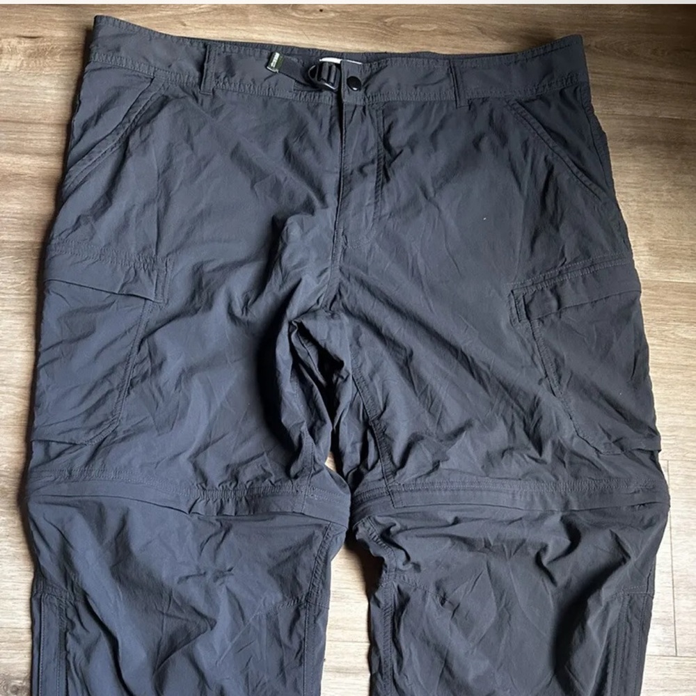 REI Co-Op Pants Men 40x30 Gray Flat Front Chino Slack Convertible Zip Off Nylon.